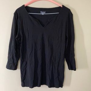 Black 3/4 sleeve shirt